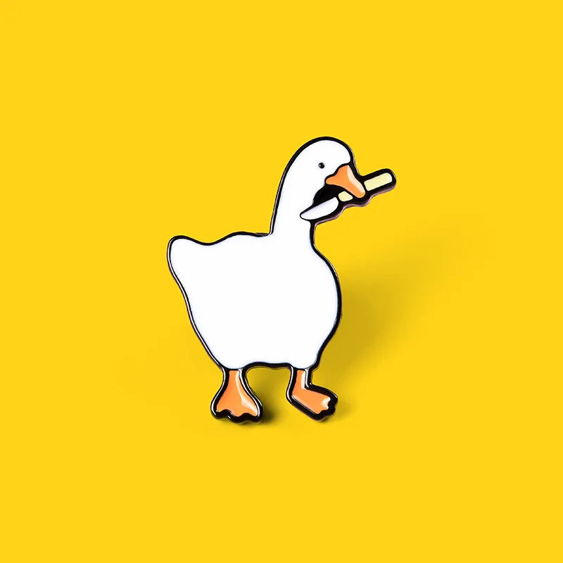 Ins Tide Creative Cartoon Untitled Goose Game Game Big Goose Brooch Cute Enamel White Goose Badge all-match Clothing Accessories