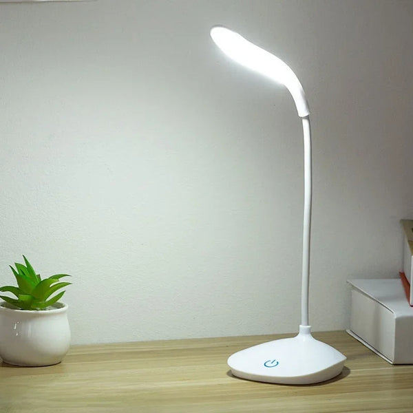 LED Desk Lamp Children's Desk Lamp USB Charging Lighting Eye Protection Mini Room Desk Lamp Bedroom Bedside Table Table Lamps